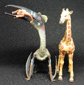 Quetzalcoatlus northropi and a giraffe to the same scale